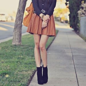 Ark & Co Vegan Leather Skirt